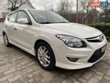 Авто Hyundai I30 2011 № 8228276