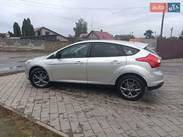 Авто Ford Focus 2012 № 8228283