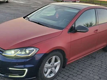 Авто Volkswagen E-Golf 2017 № 8228643