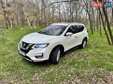 Авто Nissan Rogue 2017 № 8228858