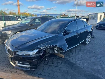 Авто Volvo S90 2019 № 8228934