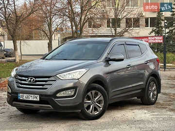 Авто Hyundai Santa Fe 2015 № 8228944