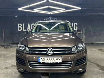 Авто Volkswagen Touareg 2012 № 8229009