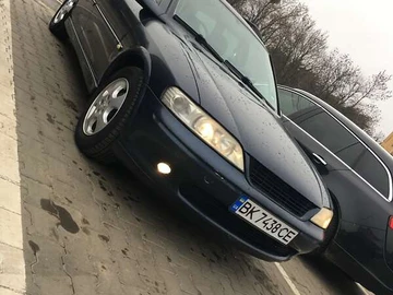 Авто Opel Vectra 2000 № 8229046