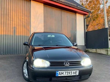 Авто Volkswagen Golf 2001 № 8229053