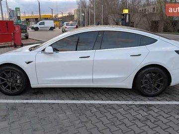 Авто Tesla Model 3 2018 № 8229140