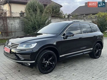 Авто Volkswagen Touareg 2017 № 8229169