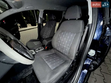 Авто Opel Vectra 2004 № 8229334