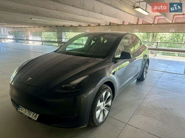 Авто Tesla Model Y 2023 № 8229423