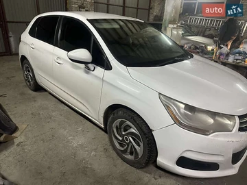 Авто Citroen C4 2012 № 8229653