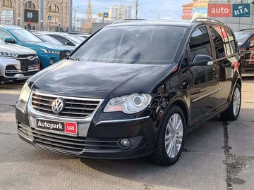 Авто Volkswagen Touran 2007 № 8229678