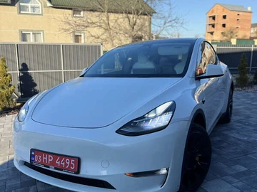 Авто Tesla Model Y 2021 № 8229777