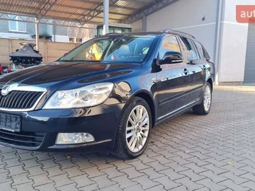 Авто Skoda Octavia 2009 № 8229902