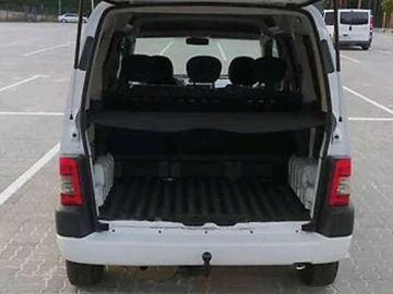Авто Citroen Berlingo 2006 № 8230143
