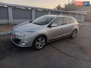 Авто Renault Megane 2012 № 8230326