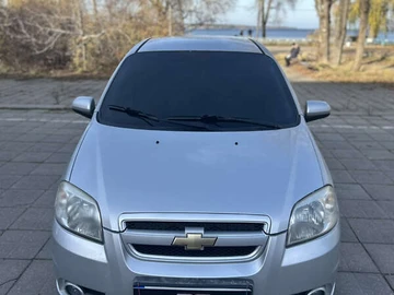 Авто Chevrolet Aveo 2007 № 8230424
