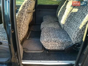 Авто Dodge Ram Van 1999 № 8230431