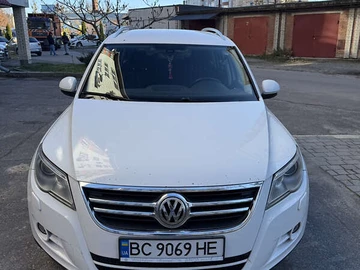 Авто Volkswagen Tiguan 2011 № 8230912
