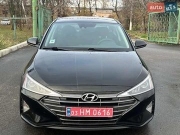 Авто Hyundai Elantra 2019 № 8231143