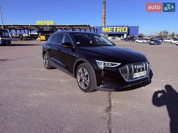 Авто Audi E-Tron 2019 № 8231305