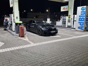 Авто BMW 5 Series 2019 № 8231493