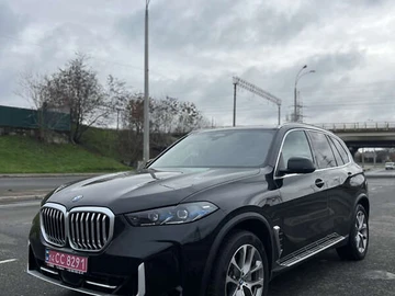Авто BMW X5 2024 № 8231510