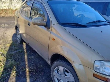 Авто Chevrolet Aveo 2004 № 8231515