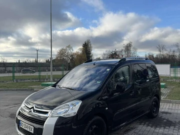 Авто Citroen Berlingo 2010 № 8231529