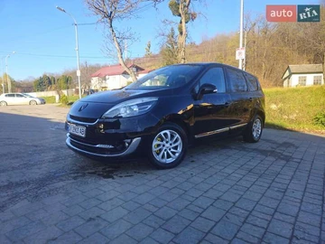 Авто Renault Scenic 2012 № 8231572