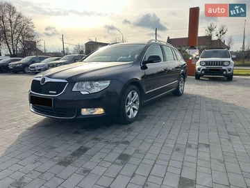 Авто Skoda Superb 2012 № 8231589