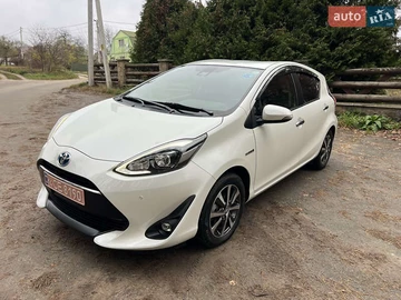 Авто Toyota Aqua 2019 № 8232052