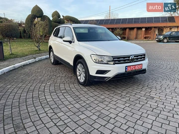 Авто Volkswagen Tiguan 2019 № 8232091