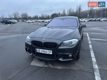Авто BMW 5 Series 2012 № 8232101