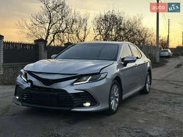 Авто Toyota Camry 2021 № 8232113
