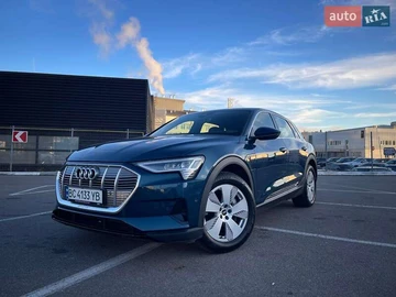 Авто Audi E-Tron 2021 № 8232173