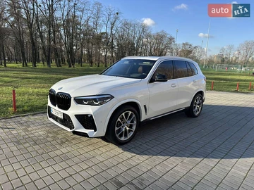 Авто BMW X5 2018 № 8232196