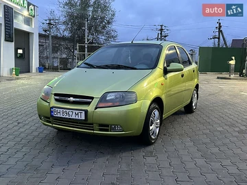 Авто Chevrolet Aveo 2005 № 8232213