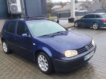 Авто Volkswagen Golf 2001 № 8232245