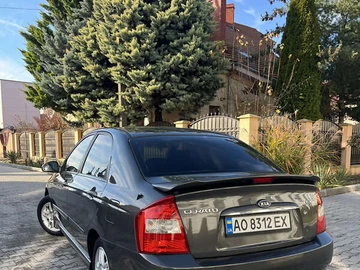 Авто KIA Cerato 2005 № 8232256