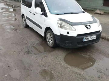 Авто Peugeot Partner 2008 № 8232266