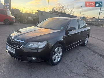 Авто Skoda Superb 2013 № 8232461