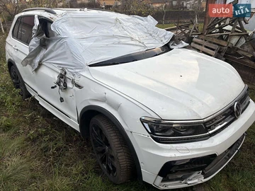 Авто Volkswagen Tiguan 2019 № 8232464