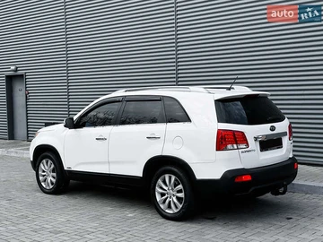 Авто KIA Sorento 2010 № 8232471