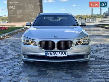 Авто BMW 7 Series 2011 № 8232536