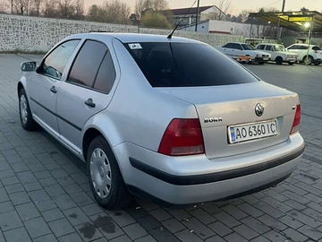 Авто Volkswagen Bora 1999 № 8232696