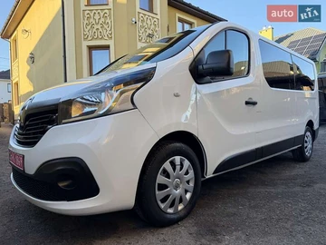 Авто Renault Trafic 2018 № 8232951