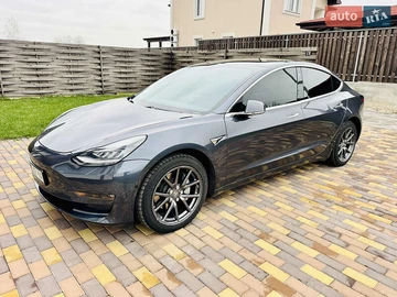 Авто Tesla Model 3 2020 № 8232998