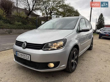 Авто Volkswagen Touran 2011 № 8233155