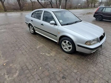 Авто Skoda Octavia 2000 № 8233212