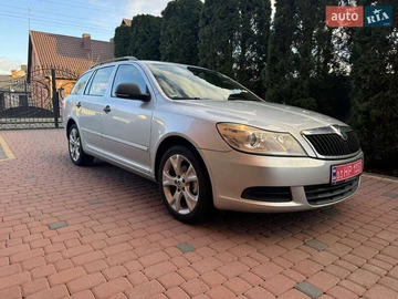 Авто Skoda Octavia 2009 № 8233232